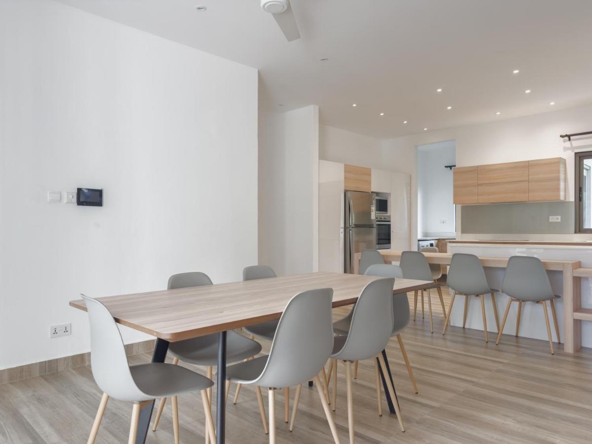 Residence Coastal View - Privilege Appartement In The Heart Of Grand-Baie エクステリア 写真